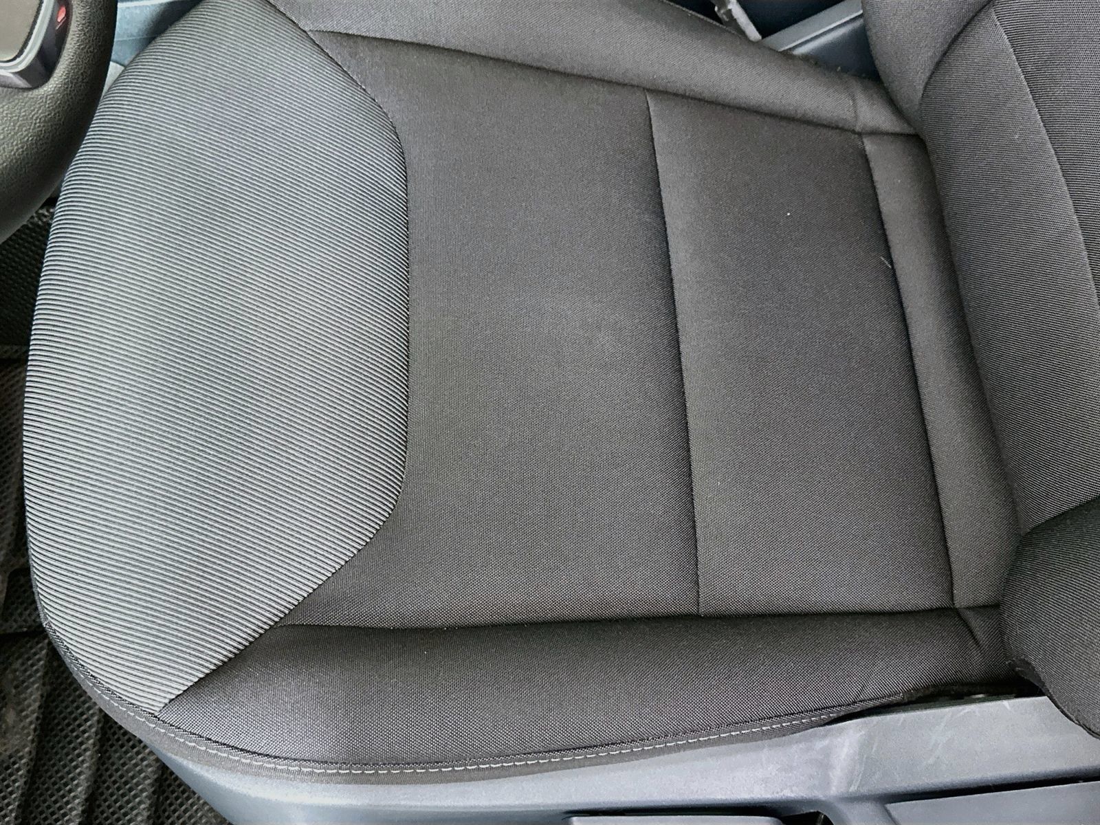 Used 2023 Ford Maverick XL FWD image 18