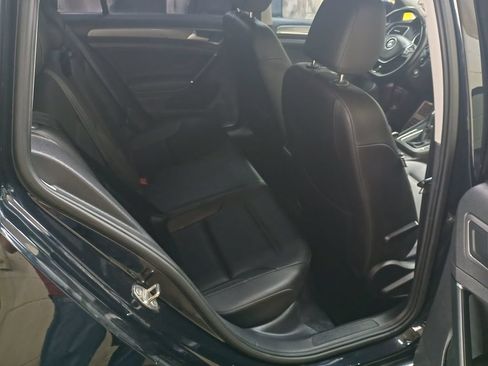 Used 2019 Volkswagen Golf Alltrack S AWD/4WD image 16