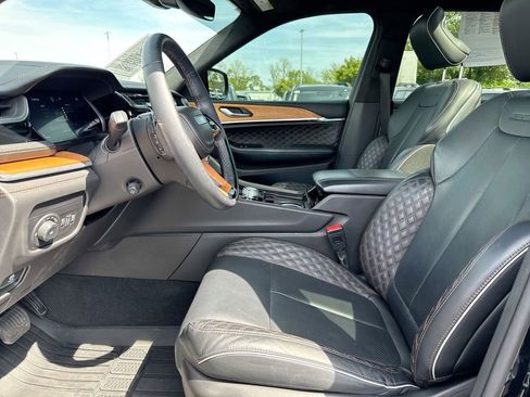 Used 2023 Jeep Grand Cherokee L Summit image 21