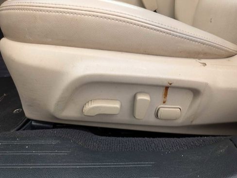 Used 2016 Subaru Legacy 2.5i Limited image 16