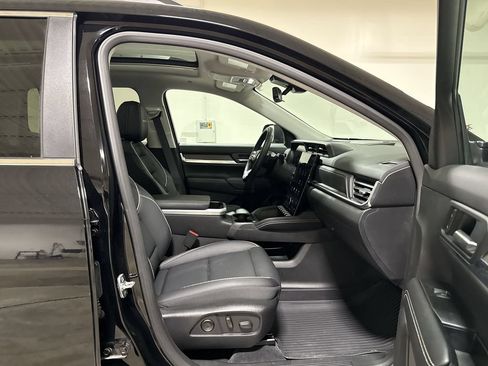 Used 2026 GMC Terrain Denali w/ LPO, Floor Liner Package AWD/4WD image 23