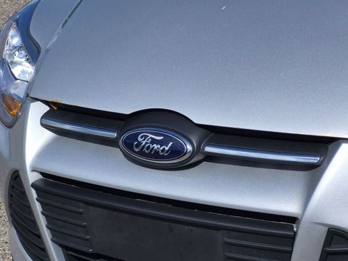 Used 2014 Ford Focus SE FWD image 12