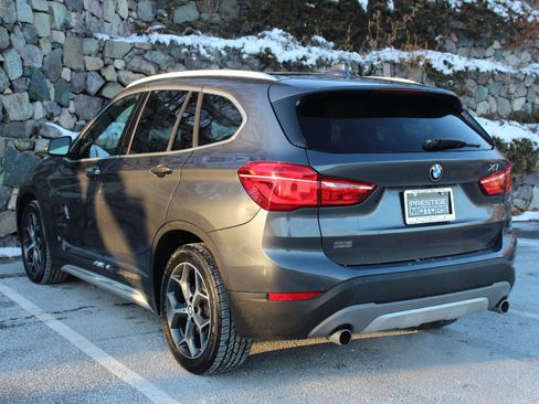 Used 2017 BMW X1 xDrive28i image 7