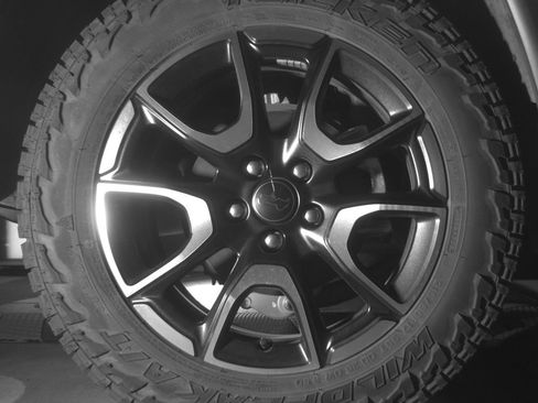 Used 2025 Jeep Compass Trailhawk AWD/4WD image 15