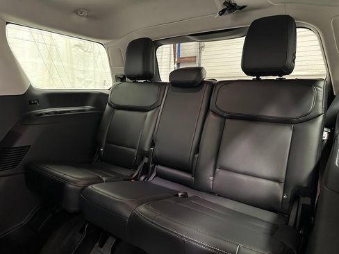 Used 2025 Ford Expedition Platinum AWD/4WD image 45