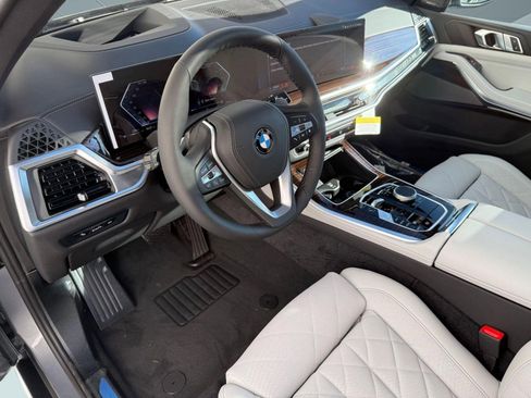 Used 2026 BMW X5 sDrive40i image 4