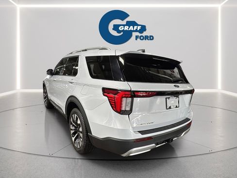 Used 2025 Ford Explorer Platinum w/ LUX Leather Package image 3