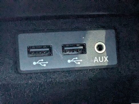 Used 2016 Nissan Maxima SR image 21