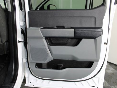 Used 2023 Ford F350 XLT w/ 360-Degree Camera Package image 33