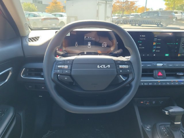 New 2026 Kia K4 FWD image 9