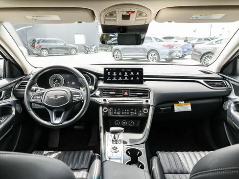 Used 2026 Genesis G70 2.5T Prestige RWD image 14