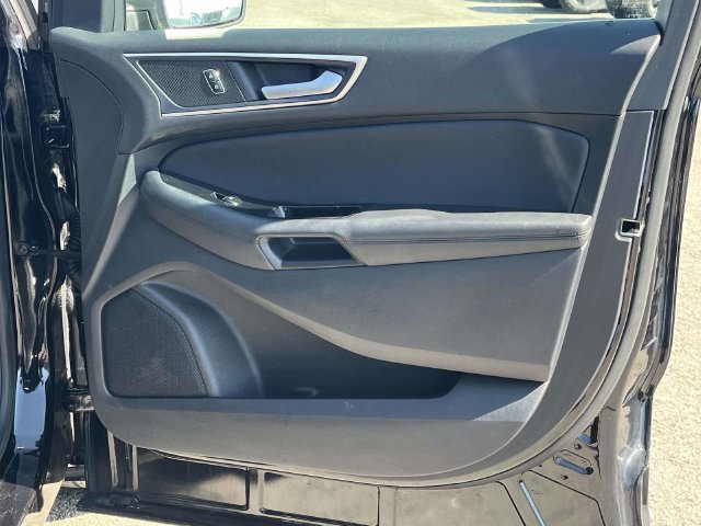 Used 2019 Ford Edge SEL w/ Equipment Group 201A AWD/4WD image 27