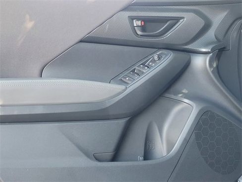 New 2025 Subaru Crosstrek 2.0i Premium image 10