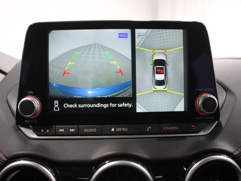 Used 2024 Nissan Sentra SR w/ SR Premium Package image 15