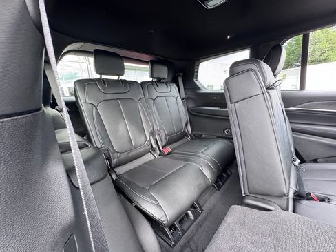 New 2026 Jeep Grand Cherokee L Limited AWD/4WD image 23