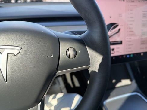 Used 2023 Tesla Model 3 Standard Range image 48