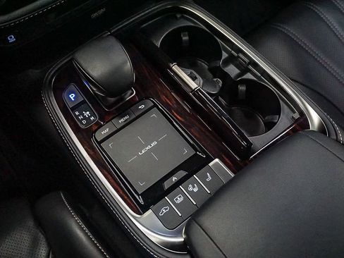 Used 2022 Lexus LS 500 image 23