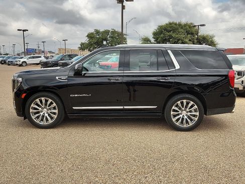 Used 2021 GMC Yukon Denali AWD/4WD image 2