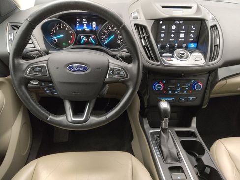 Used 2017 Ford Escape Titanium AWD/4WD image 22