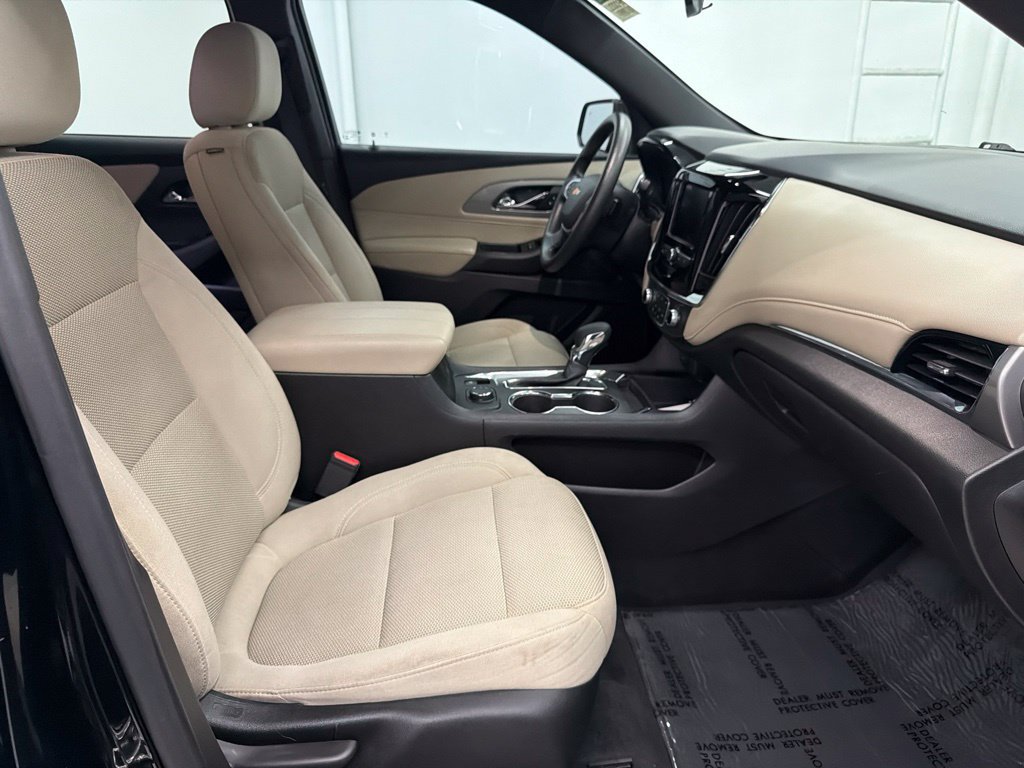 Used 2023 Chevrolet Traverse LS w/ Safety Package FWD image 31