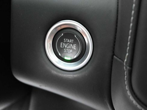 Used 2023 GMC Yukon XL Denali Ultimate AWD/4WD image 15