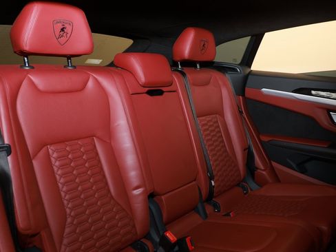 Used 2019 Lamborghini Urus image 14