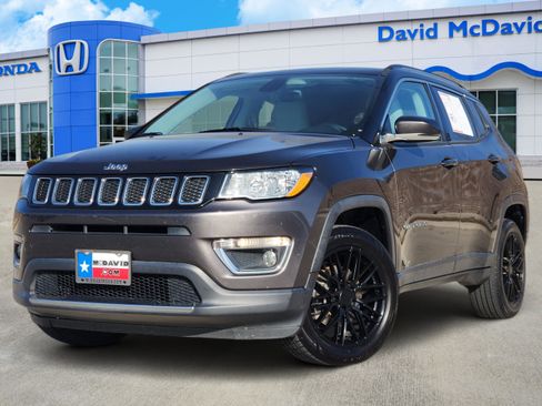 Used 2018 Jeep Compass Limited w/ Navigation Group image 1