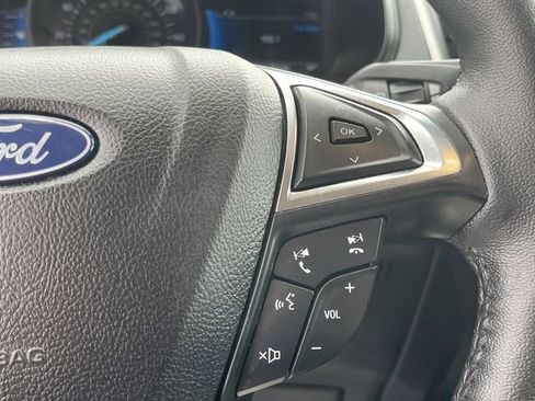 Used 2023 Ford Edge SEL AWD/4WD image 21