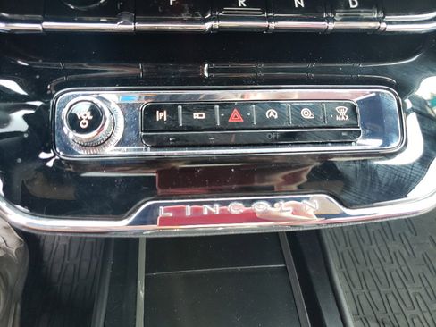 Used 2024 Lincoln Corsair Reserve w/ Equipment Group 201A image 33