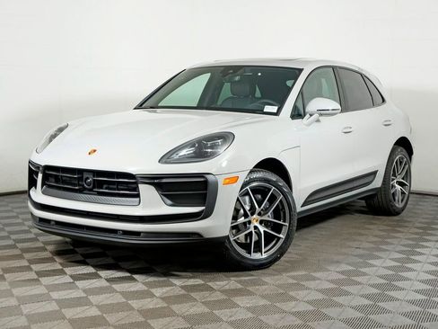New 2026 Porsche Macan image 1