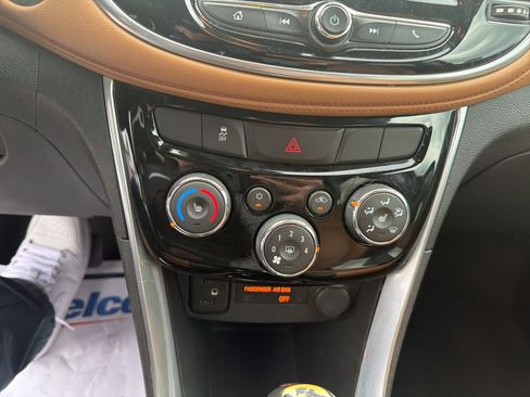 Used 2017 Chevrolet Trax Premier image 15