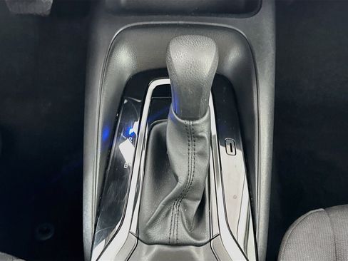 Used 2025 Toyota Corolla LE FWD image 23