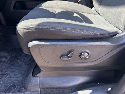 Used 2022 RAM 1500 Big Horn AWD/4WD image 14
