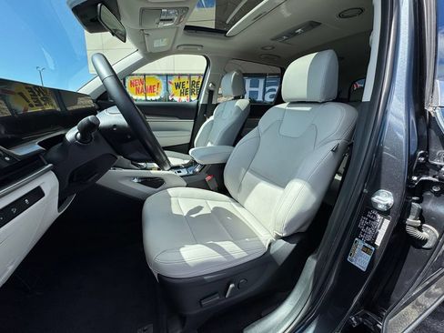 Used 2024 Kia Telluride S w/ S Sunroof Package AWD/4WD image 45