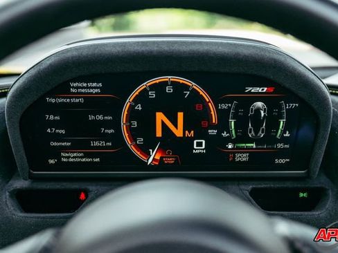 Used 2020 McLaren 720S Performance RWD image 9