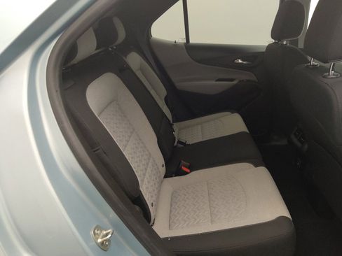Used 2022 Chevrolet Equinox LT FWD image 19