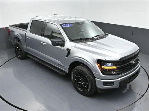 Certified 2024 Ford F150 XLT w/ Equipment Group 302A MID AWD/4WD image 38