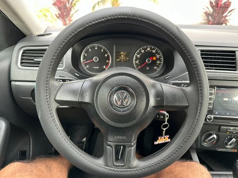 Used 2012 Volkswagen Jetta SE image 24