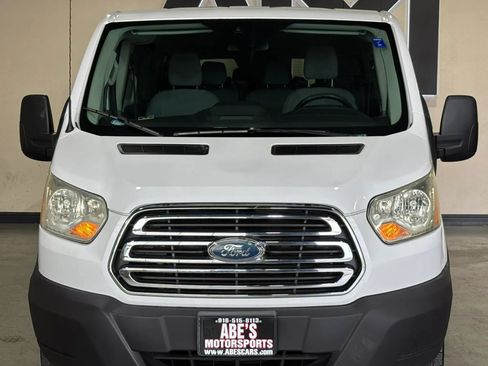 Used 2015 Ford Transit 350 XLT RWD image 3