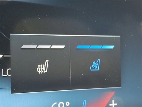 Used 2025 BMW X6 xDrive40i w/ Executive Package image 25