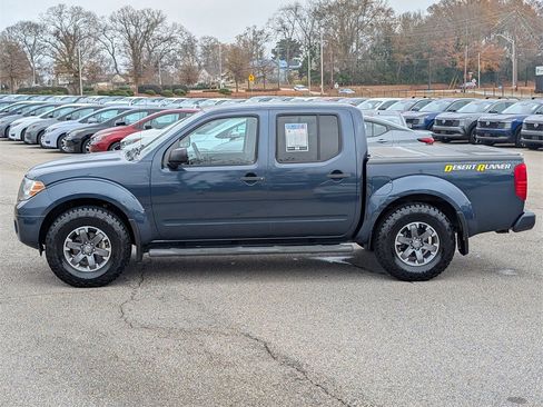 Used 2019 Nissan Frontier Desert Runner image 8