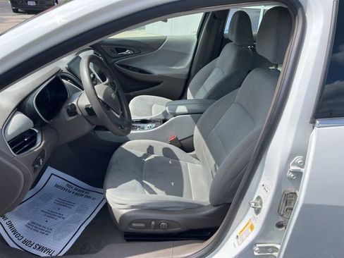 Used 2022 Chevrolet Malibu LT FWD image 10