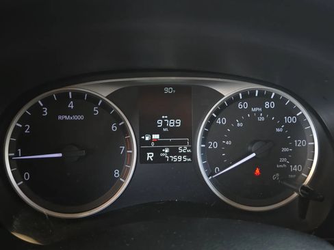 Used 2021 Nissan Kicks S FWD image 23