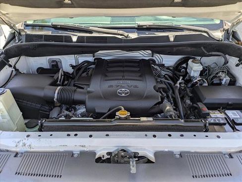 Used 2015 Toyota Tundra SR5 w/ SR5 Upgrade Package image 21