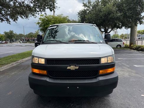 Used 2023 Chevrolet Express 3500 LS RWD image 8