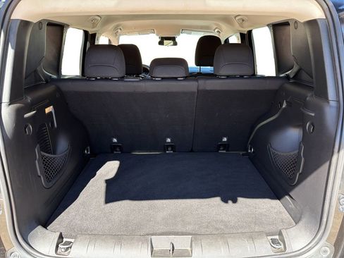 Used 2019 Jeep Renegade Latitude image 13