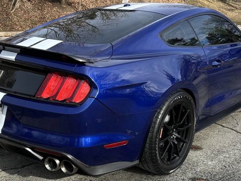 Used 2016 Ford Mustang Shelby GT350 w/ Technology Package image 5