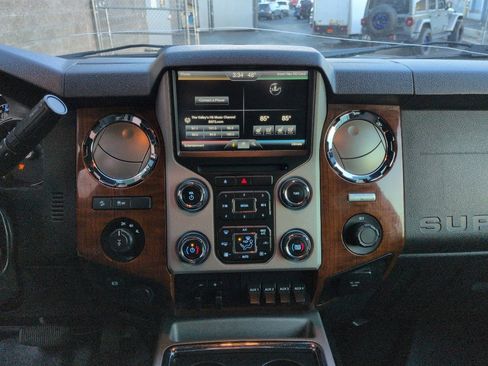 Used 2015 Ford F350 Lariat image 14