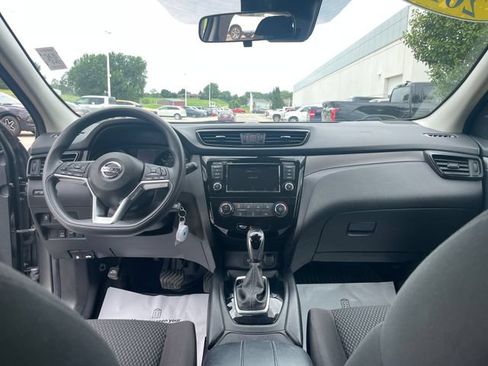 Used 2020 Nissan Rogue Sport S w/ Appearance Package AWD/4WD image 13