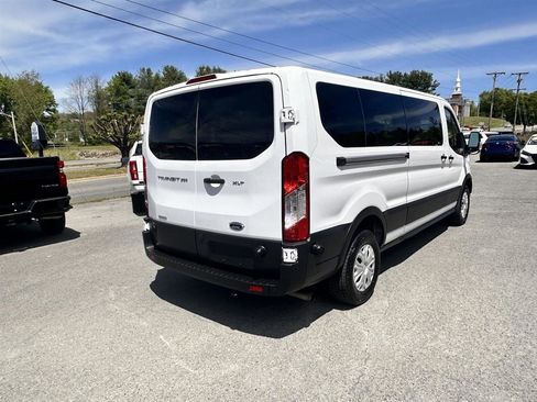 Used 2024 Ford Transit 350 XLT RWD image 6
